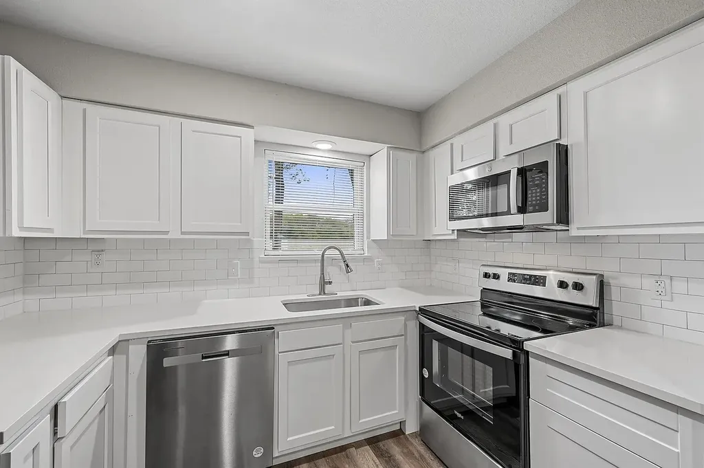 500 Us-75 N Van Alstyne TX 75495