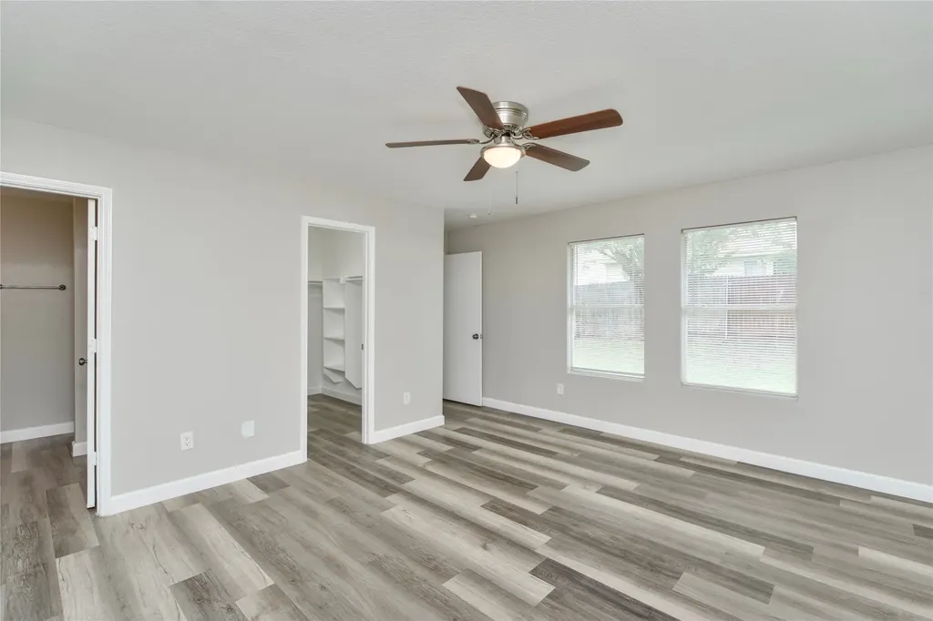 829 Santa Rosa Drive Fort Worth TX 76052