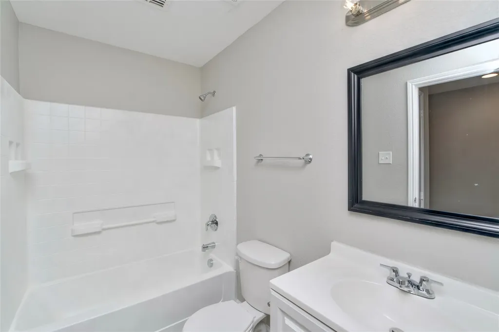 829 Santa Rosa Drive Fort Worth TX 76052