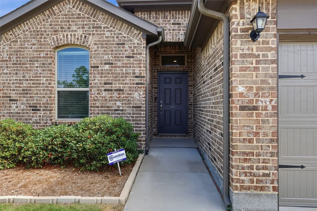 1836 Agarito Drive Weatherford TX 76086