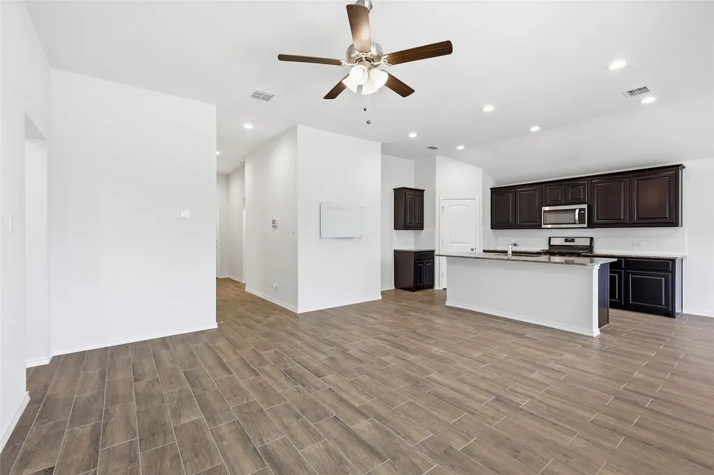 1836 Agarito Drive Weatherford TX 76086