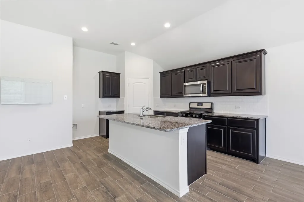1836 Agarito Drive Weatherford TX 76086