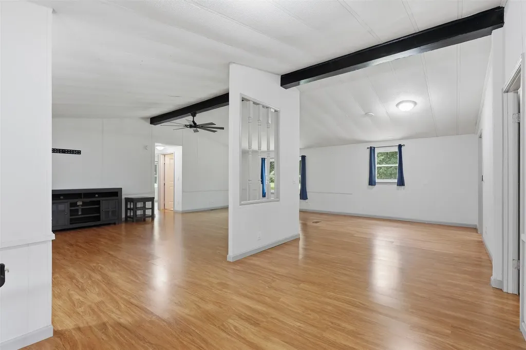 907 Quail Run Cleburne TX 76031