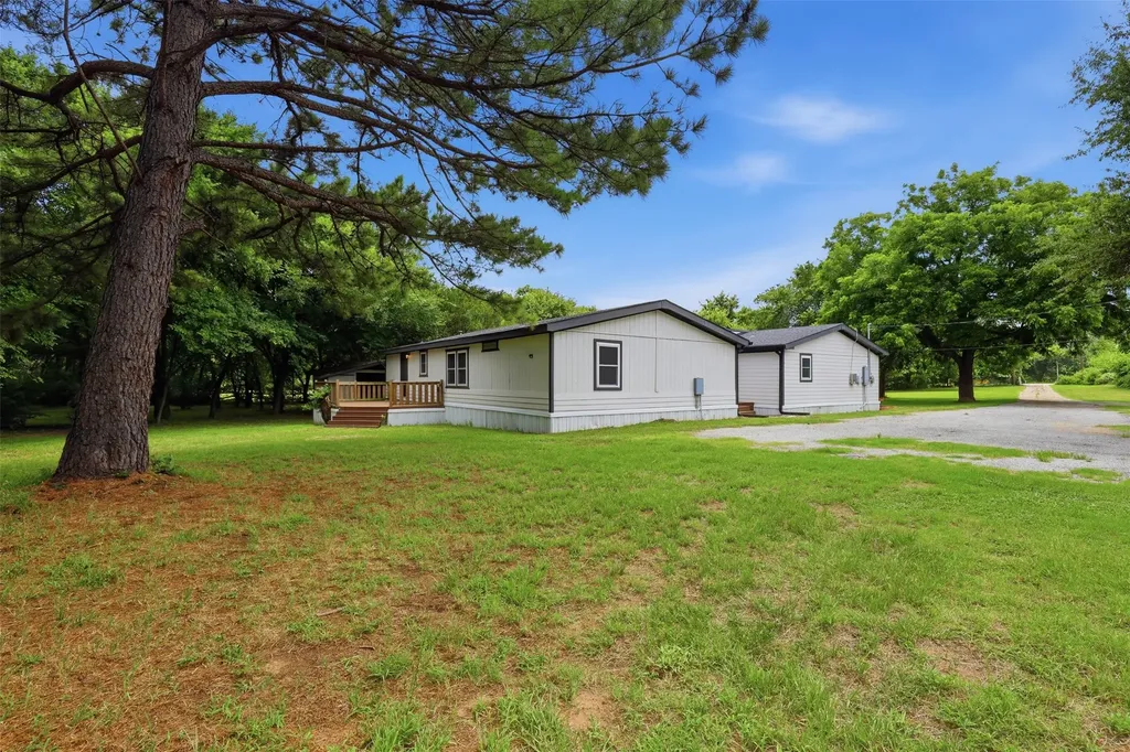 907 Quail Run Cleburne TX 76031