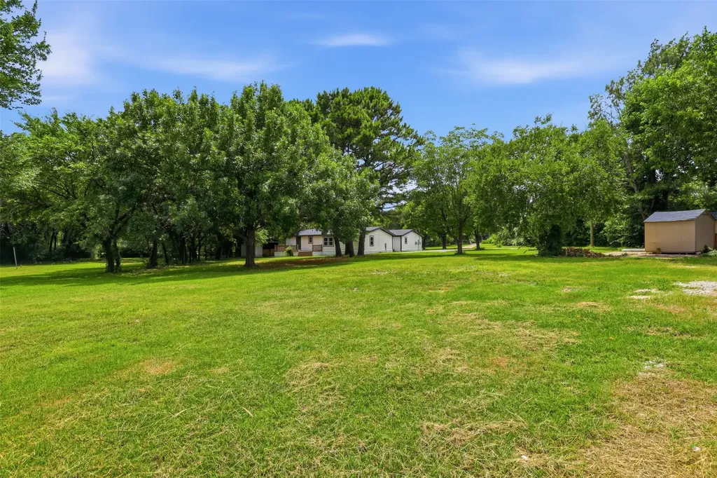 907 Quail Run Cleburne TX 76031