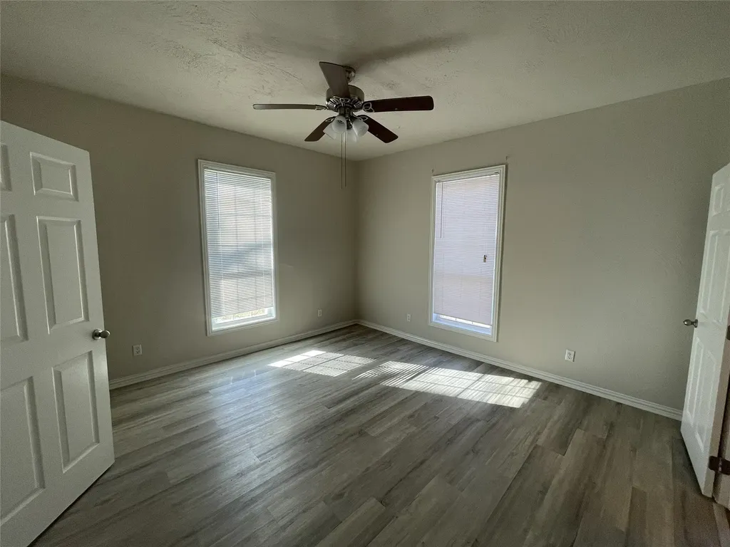 1414 W Sears Street Denison TX 75020