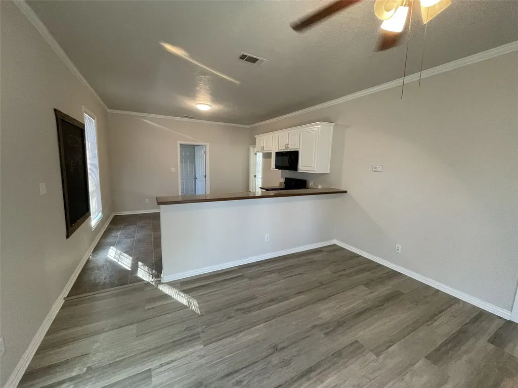 1414 W Sears Street Denison TX 75020