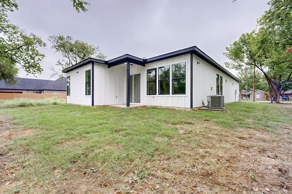 4109 Rupert Street Dallas TX 75212