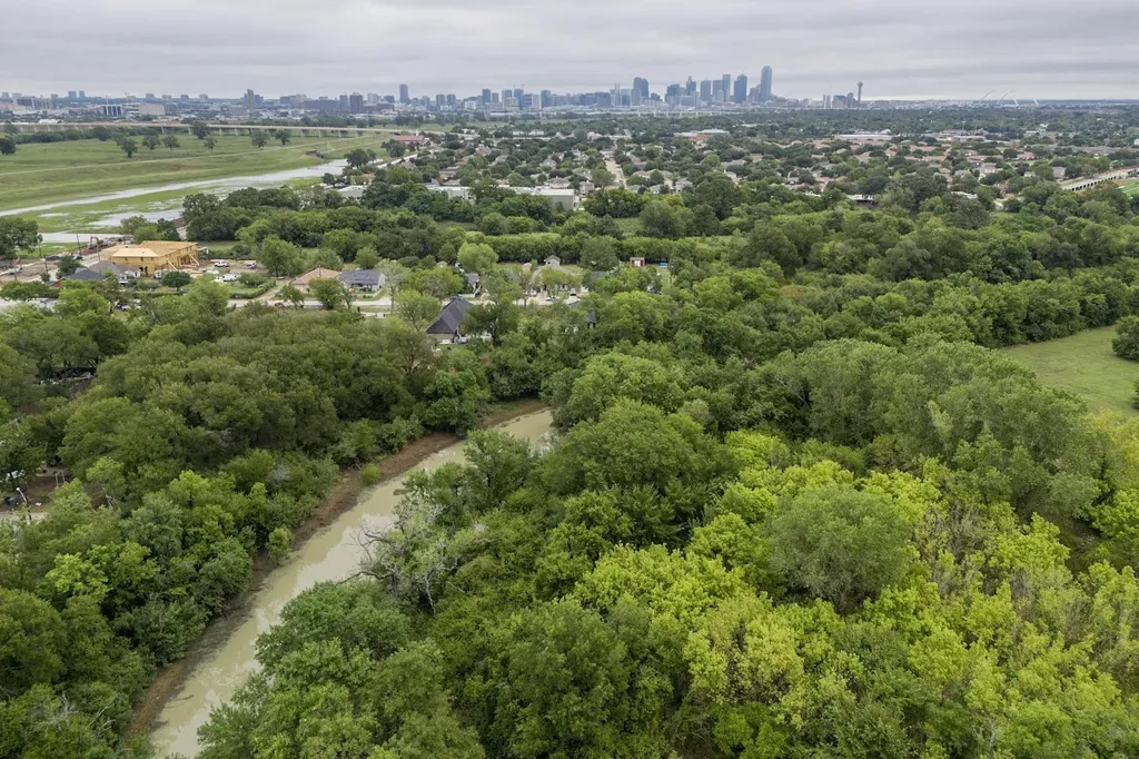 4109 Rupert Street Dallas TX 75212