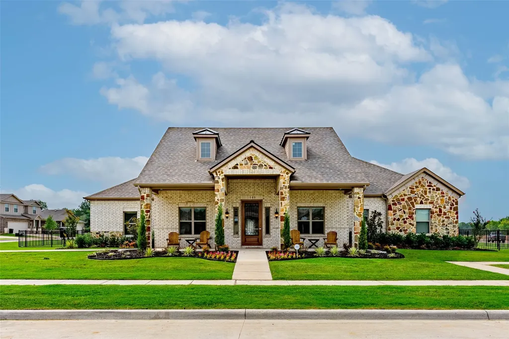136 Fairmeade Drive Terrell TX 75160