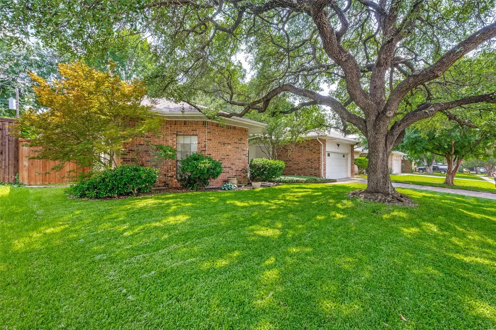 2522 Danny Lane Farmers Branch TX 75234