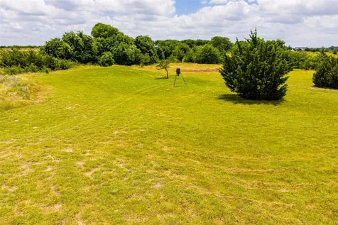 761 Dovie Lane Milford TX 76670