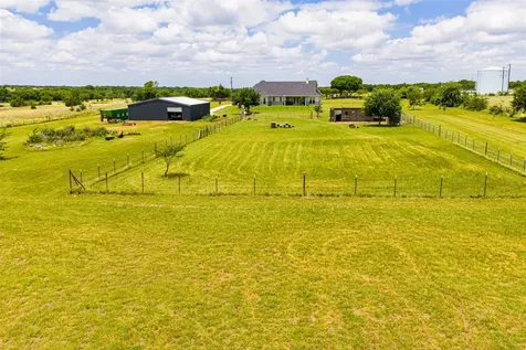 761 Dovie Lane Milford TX 76670
