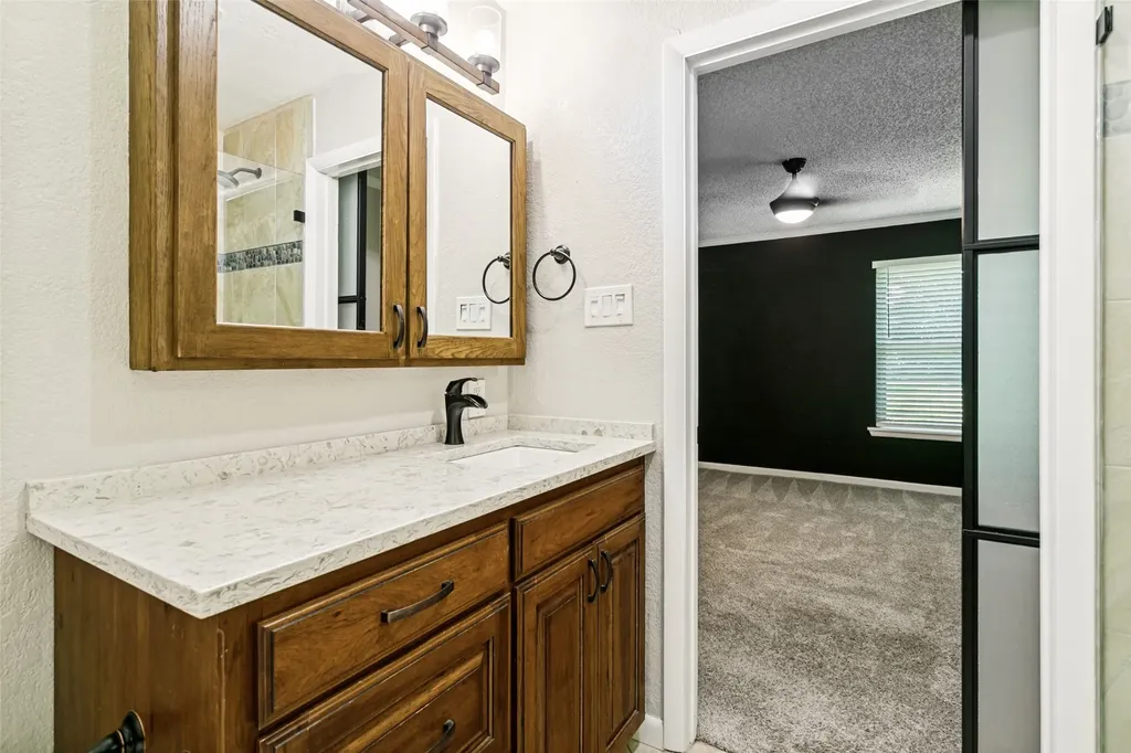 1126 Warden Street Benbrook TX 76126