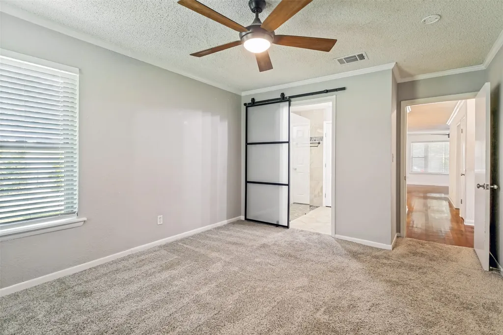 1126 Warden Street Benbrook TX 76126