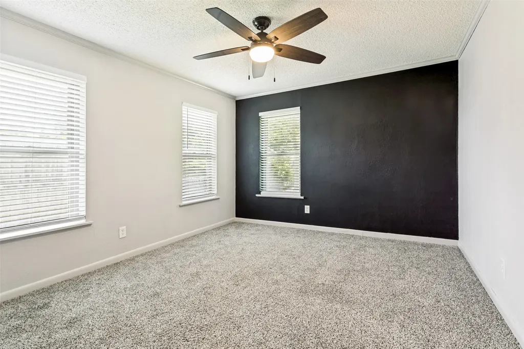 1126 Warden Street Benbrook TX 76126