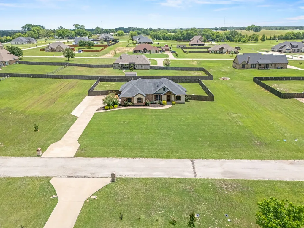 235 Vz County Road 2162 Canton TX 75103