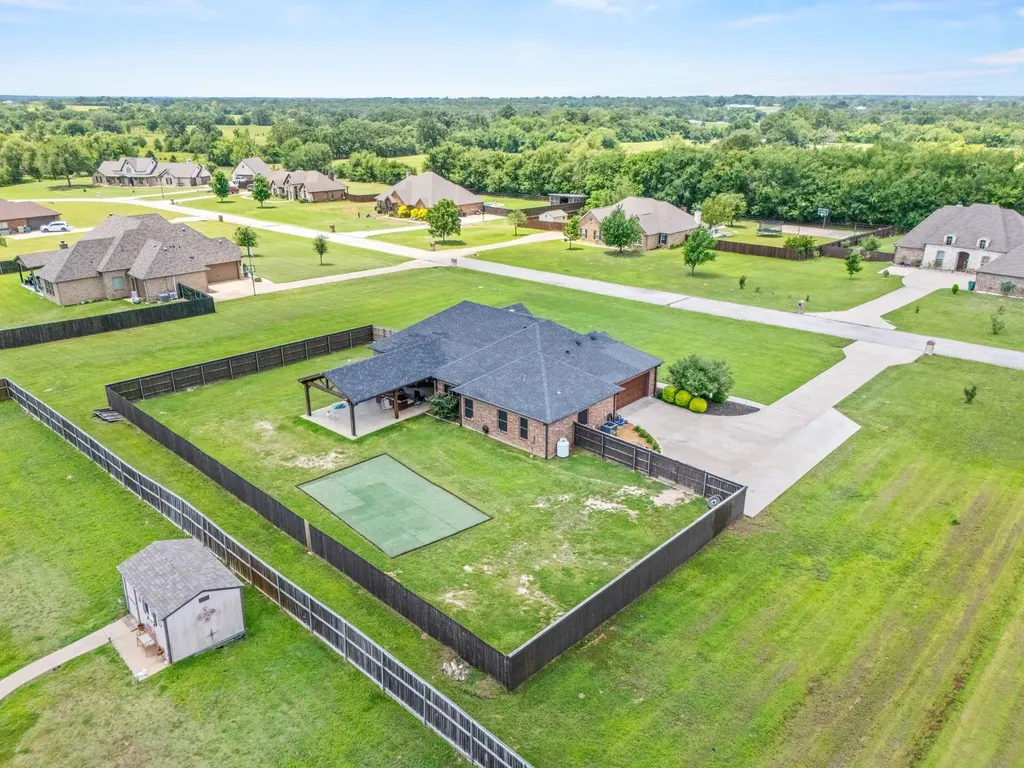 235 Vz County Road 2162 Canton TX 75103