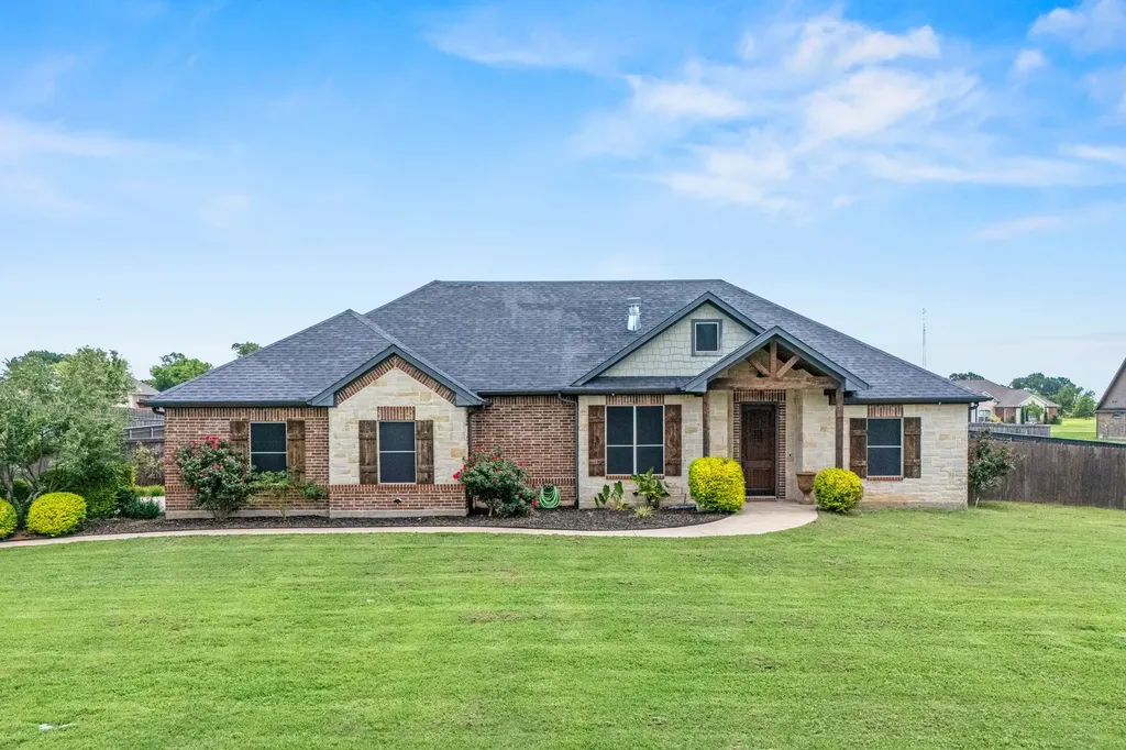 235 Vz County Road 2162 Canton TX 75103