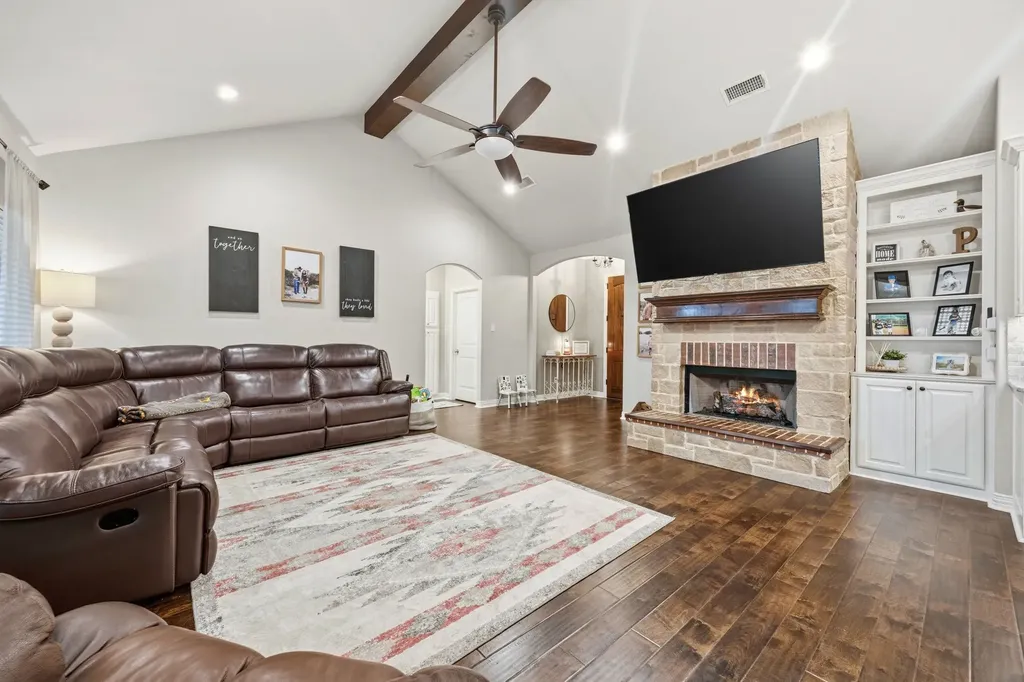 235 Vz County Road 2162 Canton TX 75103