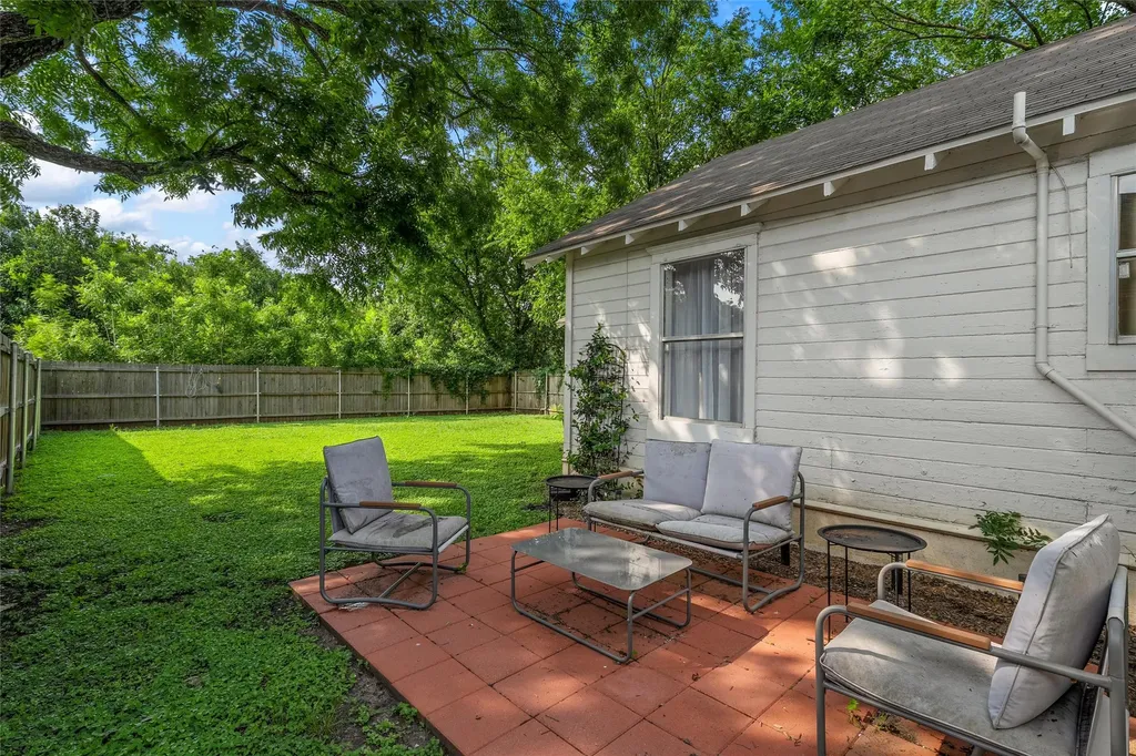 714 Hines Avenue Waco TX 76706