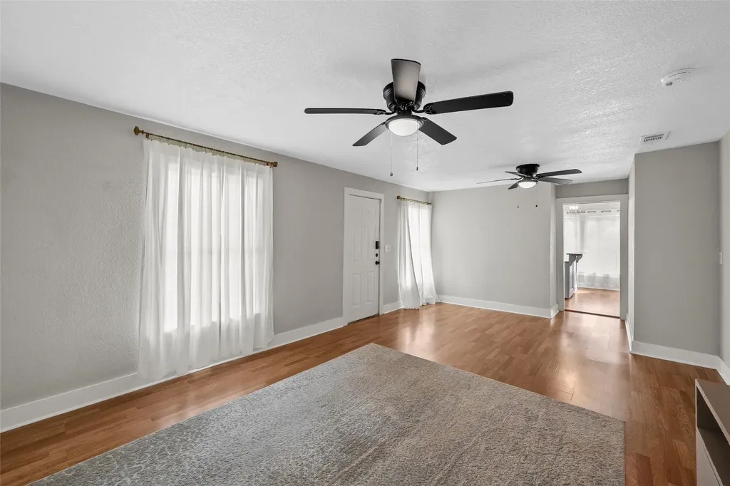 714 Hines Avenue Waco TX 76706