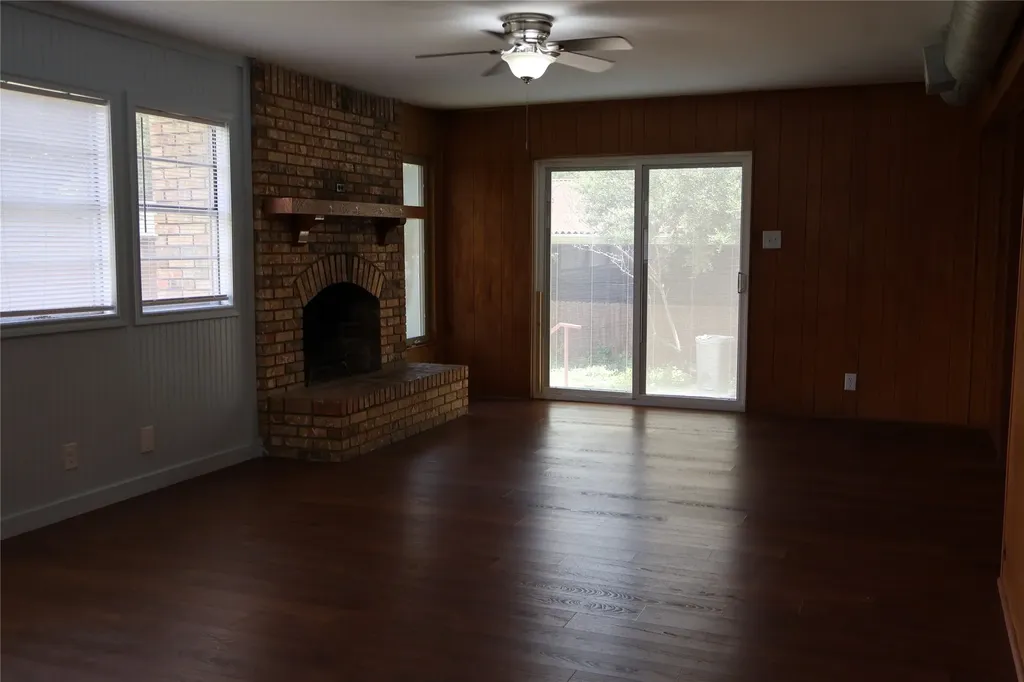 2516 Norfleet Street Sansom Park TX 76114