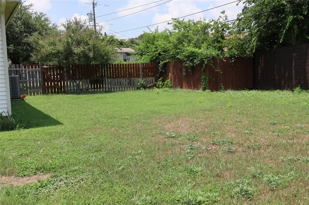 2516 Norfleet Street Sansom Park TX 76114