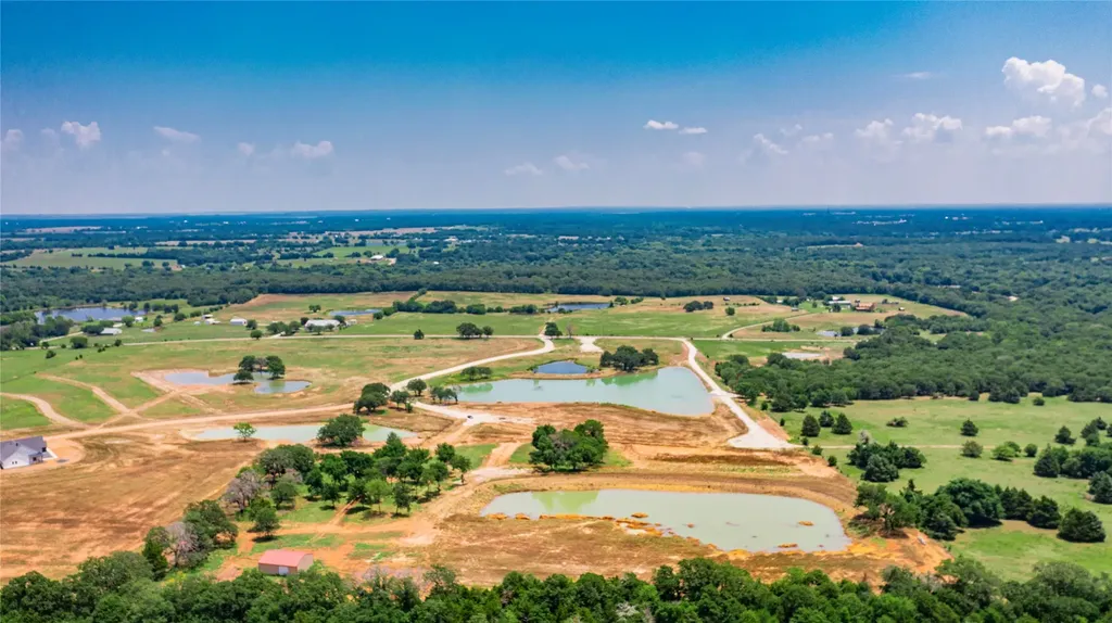 1789 Brumelow Road Whitesboro TX 76273
