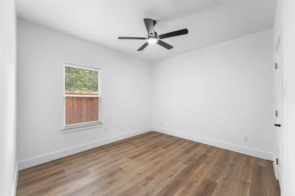 510 Paradise Street Fort Worth TX 76111