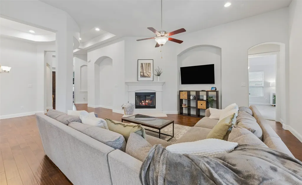 1509 9th Street Argyle TX 76226