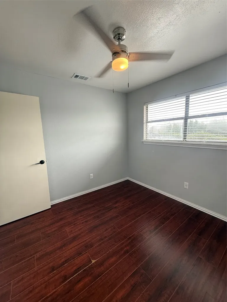 13327 Daystrom Court Dallas TX 75243