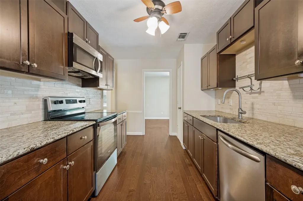 2525 Eucalyptus Drive Plano TX 75075
