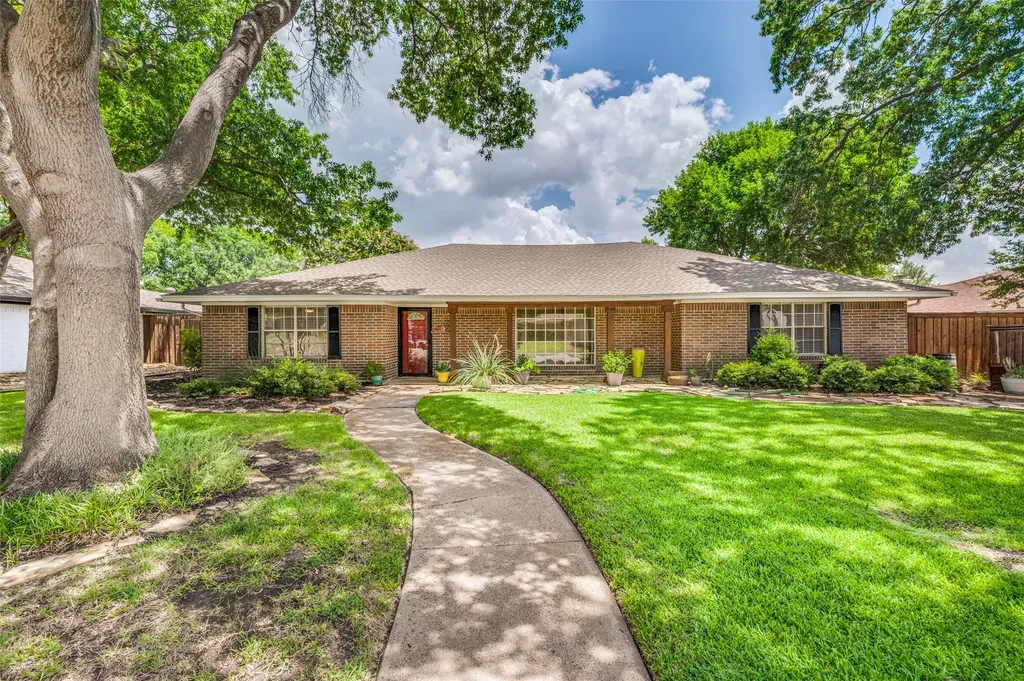 2525 Eucalyptus Drive Plano TX 75075