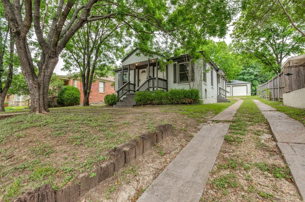 410 N Oak Cliff Boulevard Dallas TX 75208