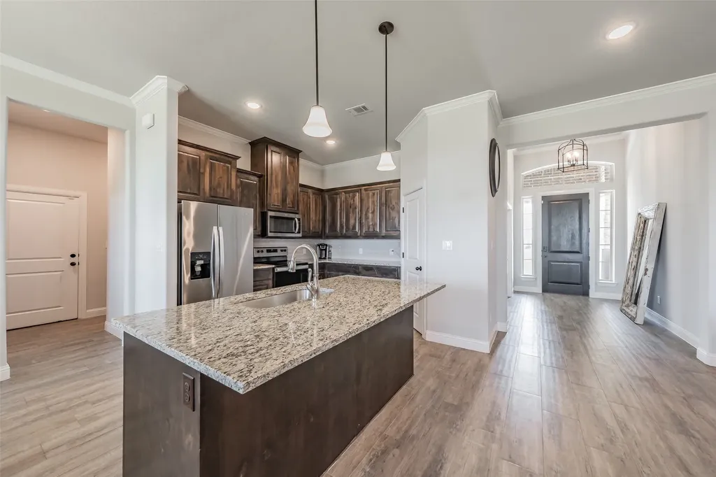 2230 County Road 2360 Decatur TX 76234