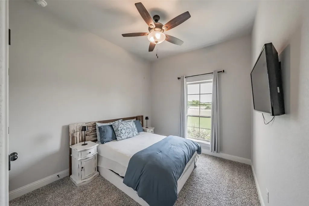 2230 County Road 2360 Decatur TX 76234