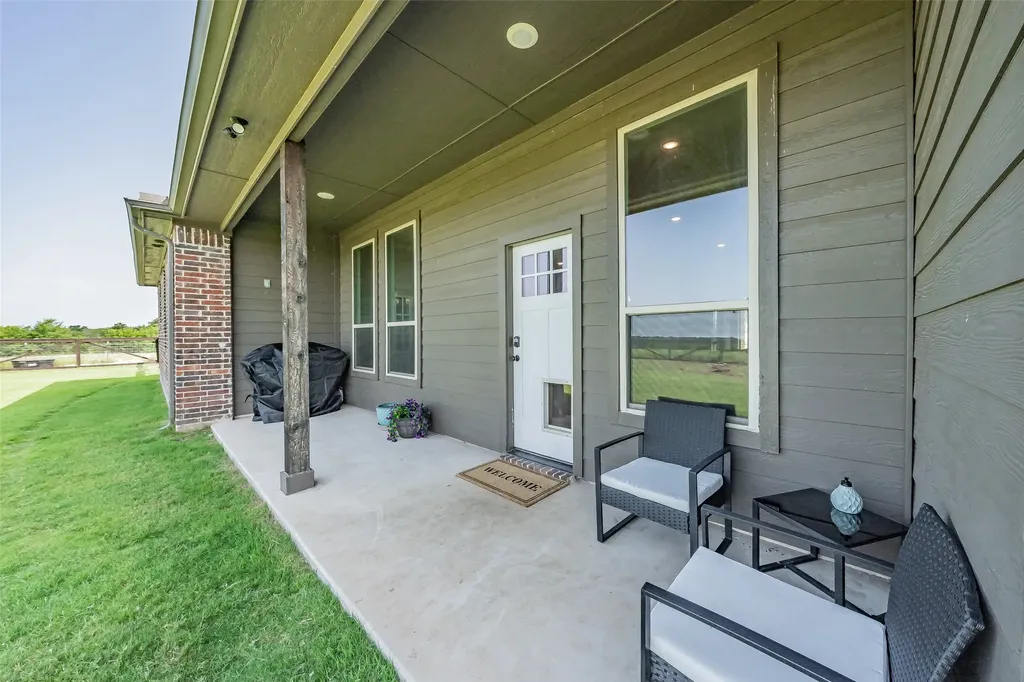 2230 County Road 2360 Decatur TX 76234