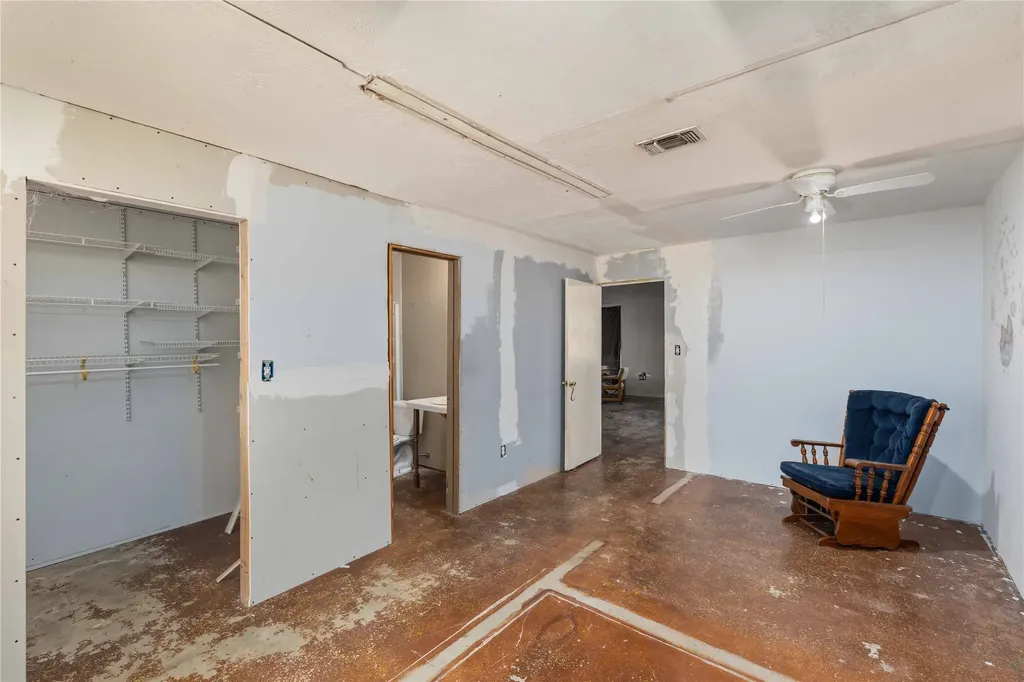 775 County Road 194 Coleman TX 76834