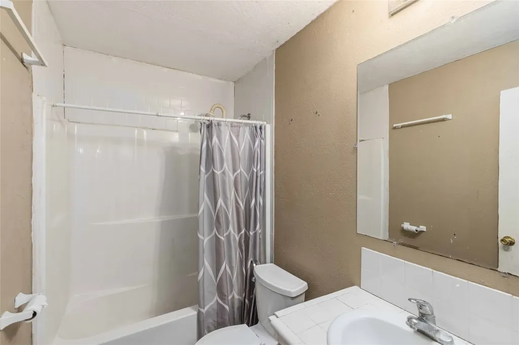 775 County Road 194 Coleman TX 76834