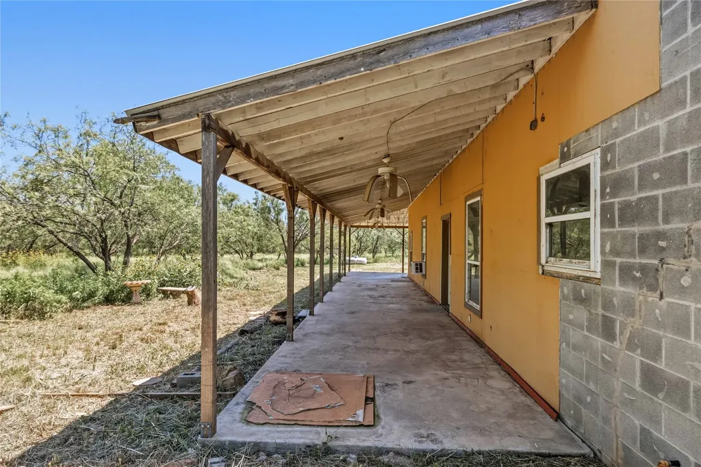 775 County Road 194 Coleman TX 76834