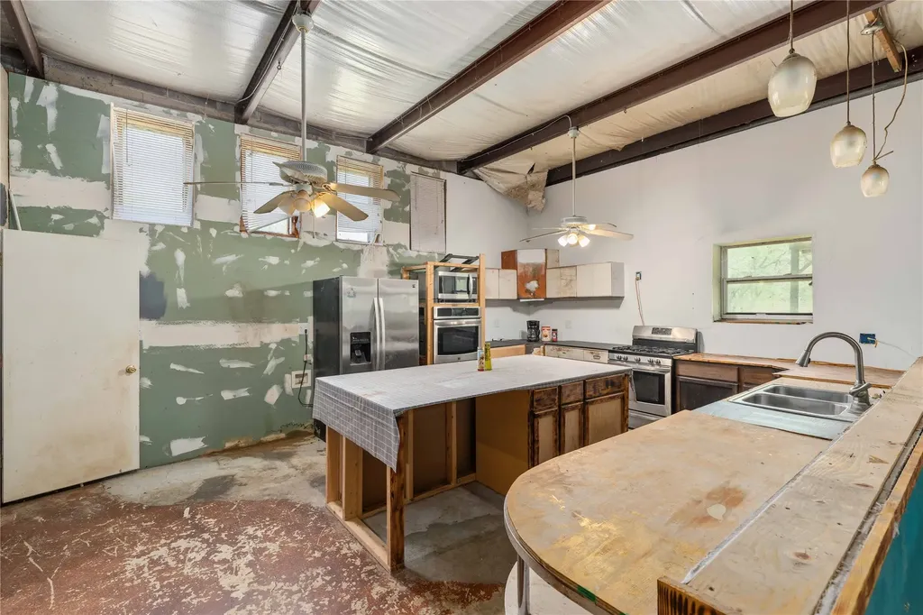 775 County Road 194 Coleman TX 76834