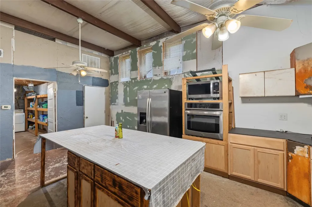 775 County Road 194 Coleman TX 76834