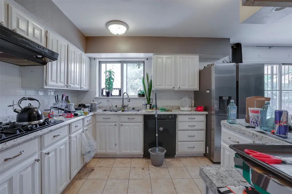 7001 Overhill Road Fort Worth TX 76116
