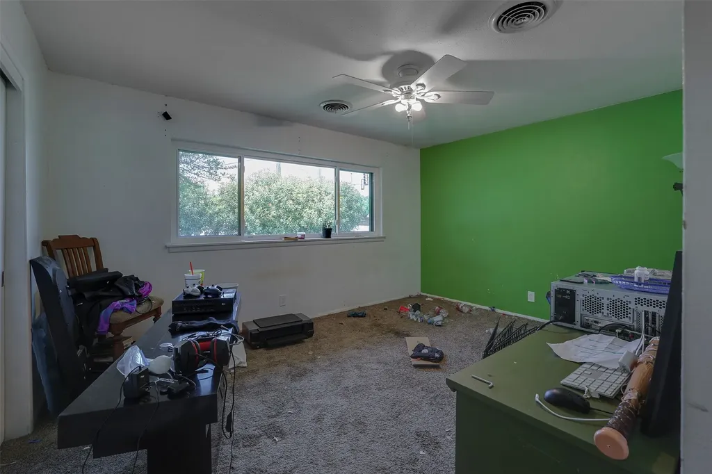 7001 Overhill Road Fort Worth TX 76116