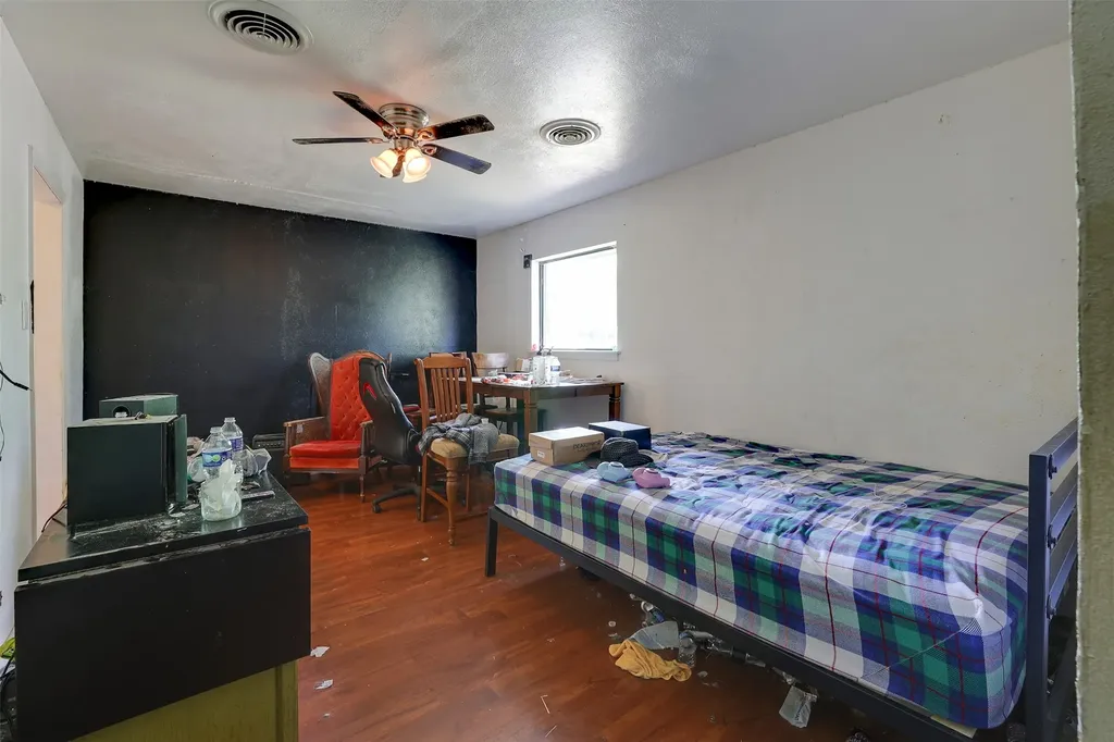 7001 Overhill Road Fort Worth TX 76116