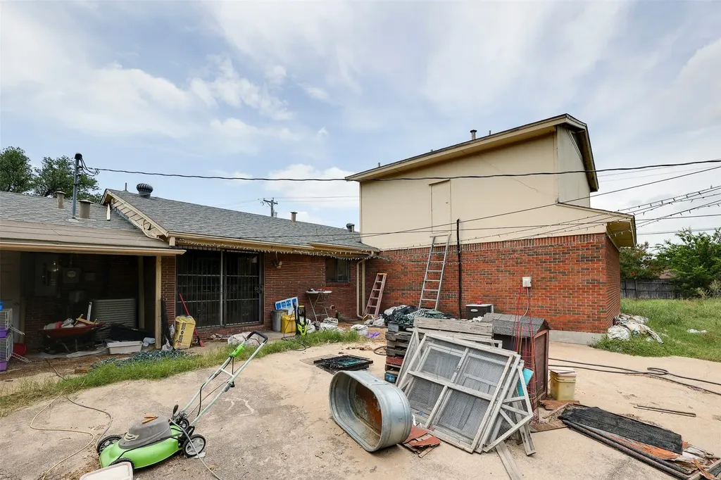 7001 Overhill Road Fort Worth TX 76116