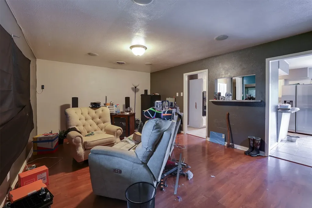 7001 Overhill Road Fort Worth TX 76116