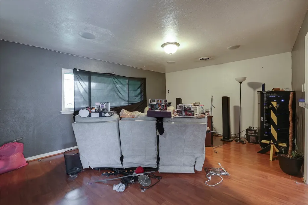 7001 Overhill Road Fort Worth TX 76116