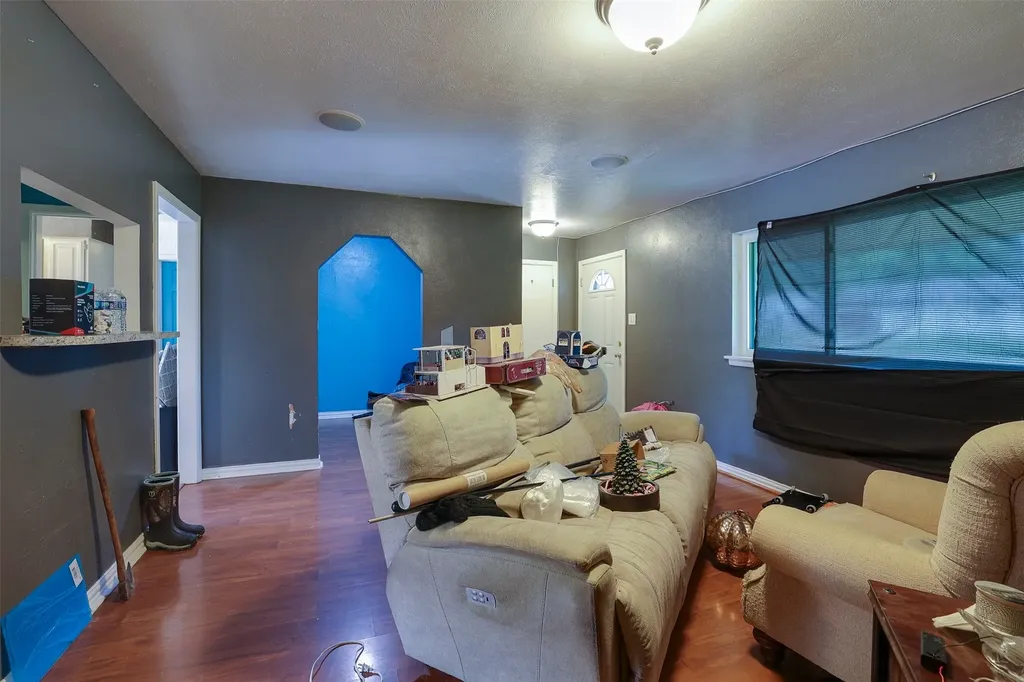 7001 Overhill Road Fort Worth TX 76116